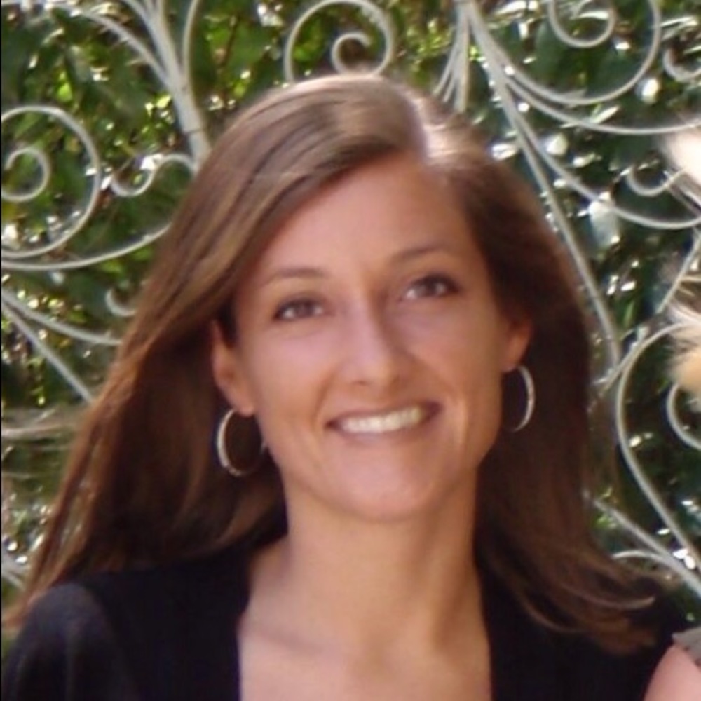 Meet your Posher, Lauren